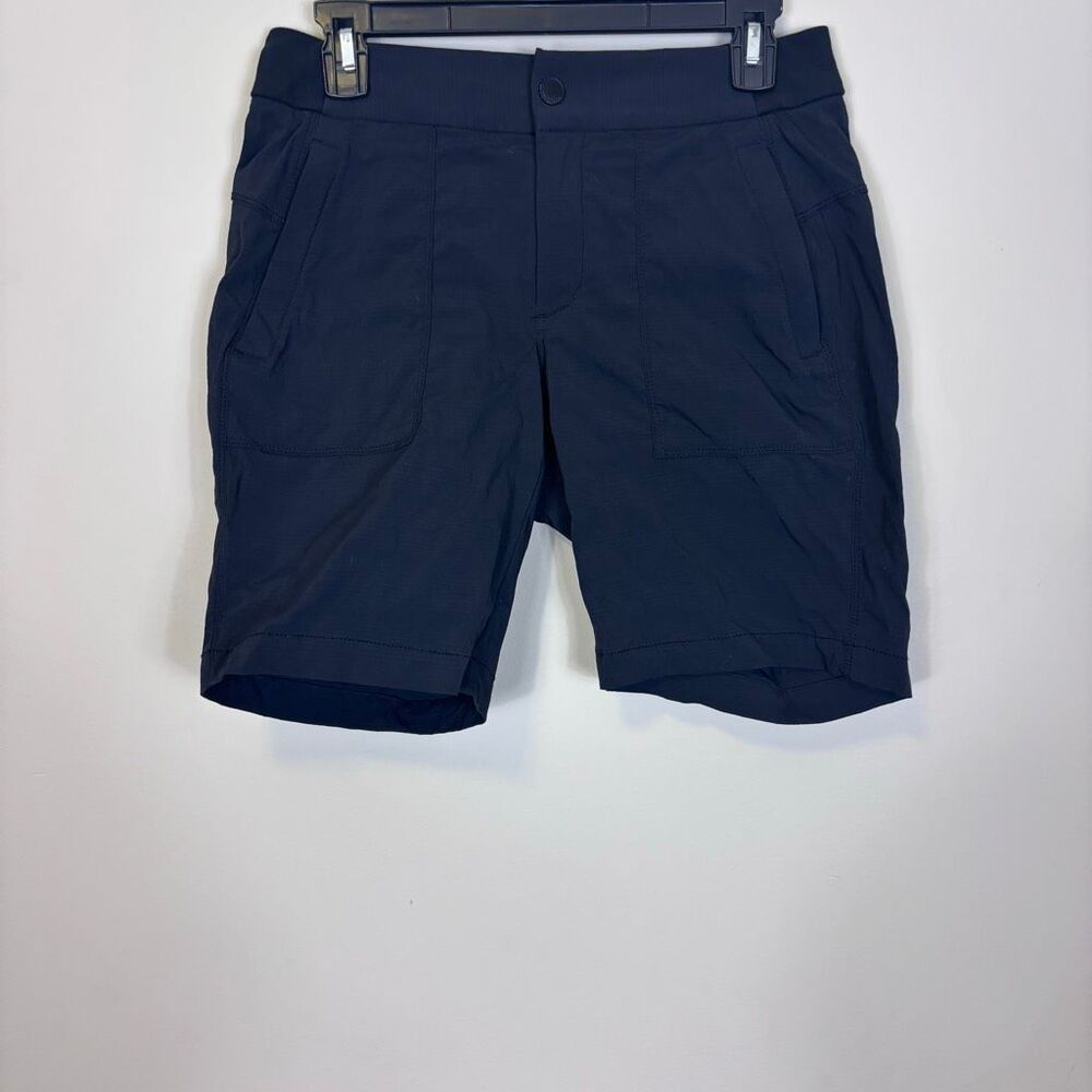 Athleta‎ Black Bermuda Athletic Shorts Size 6